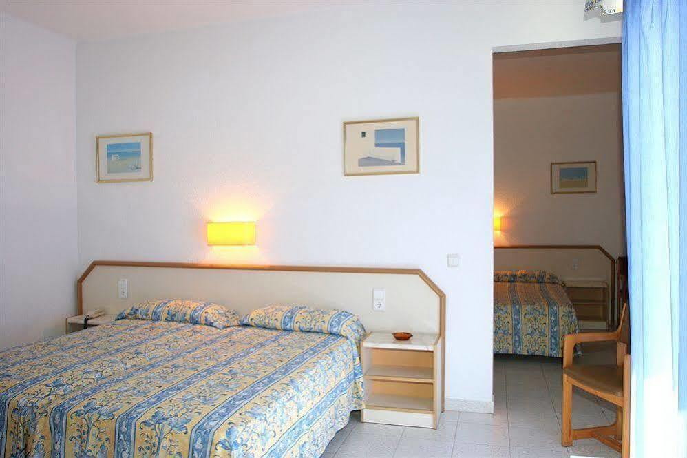 อเลเกรีย ปิเนดา สแปลช Hotel Costa Brava ภายนอก รูปภาพ